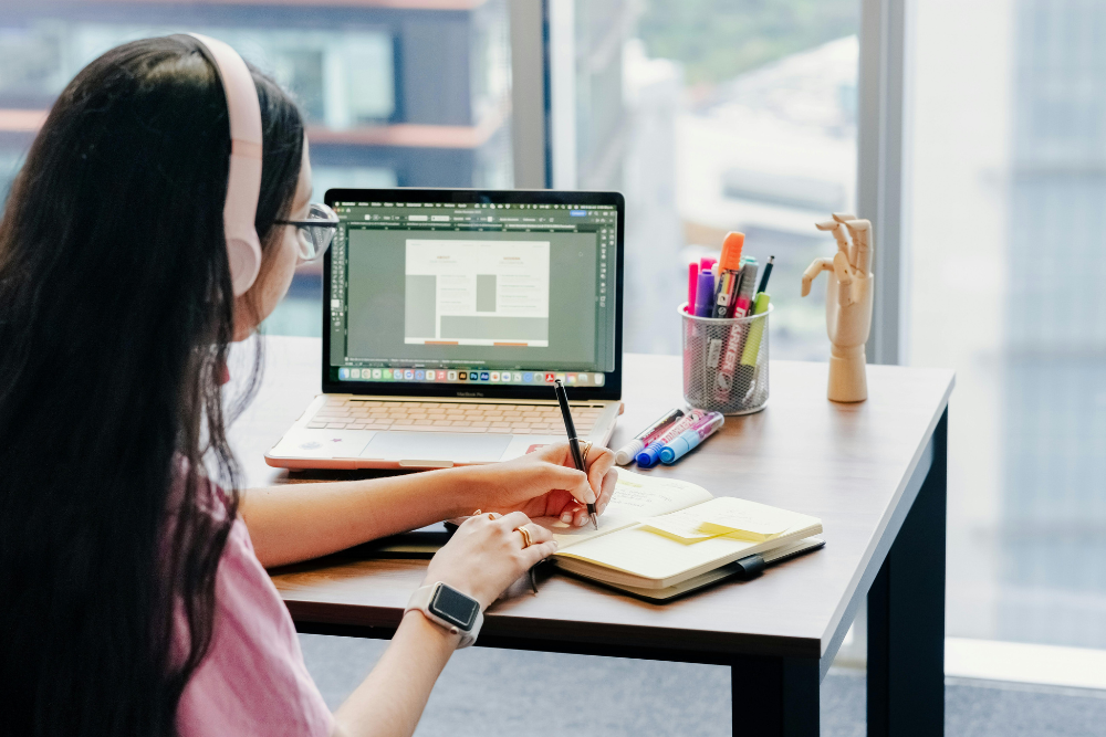 Coworking Space vs Work From Home